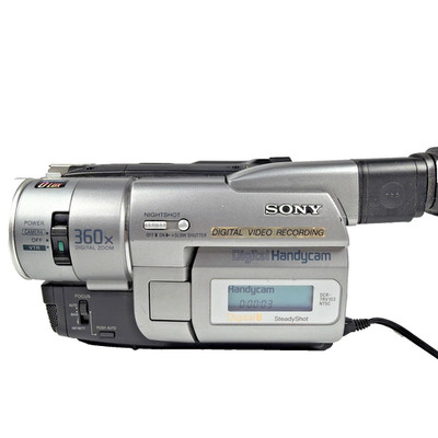 Sony DCR-TRV103 Digital8 Hi8 8mm Video8 Camcorder NTSC With AC