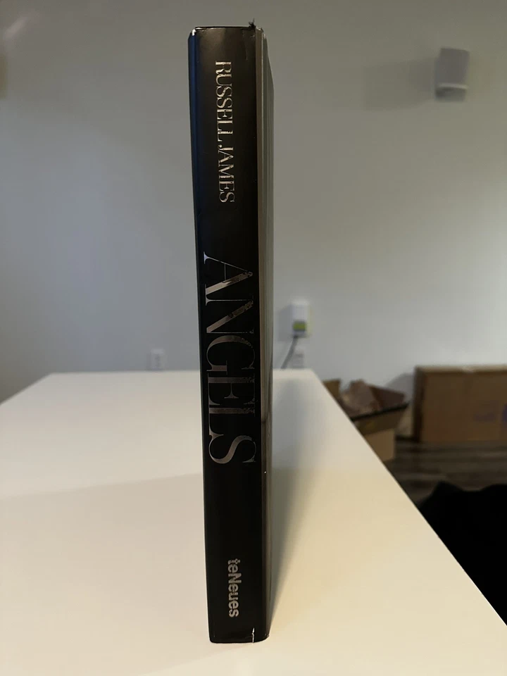 ANGELS by Russell James Nude Photography Hardcover Book Victoria Secret Models - Imagem 3 de 4