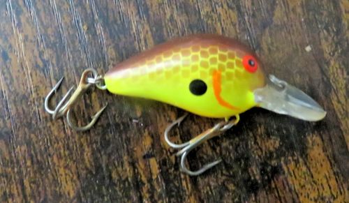 Leurre crankbait BOMBER fat free fingerling pêche brochet perche