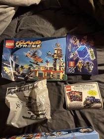 LEGO ISLAND XTREME Stunts #6740 Extreme Tower and 6735 Air Chase