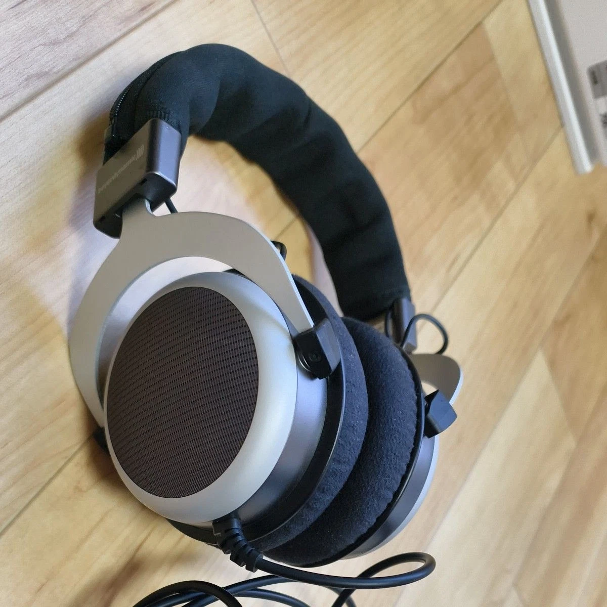 beyerdynamic T90 Headphones for Sale | Shop New & Used Headphones