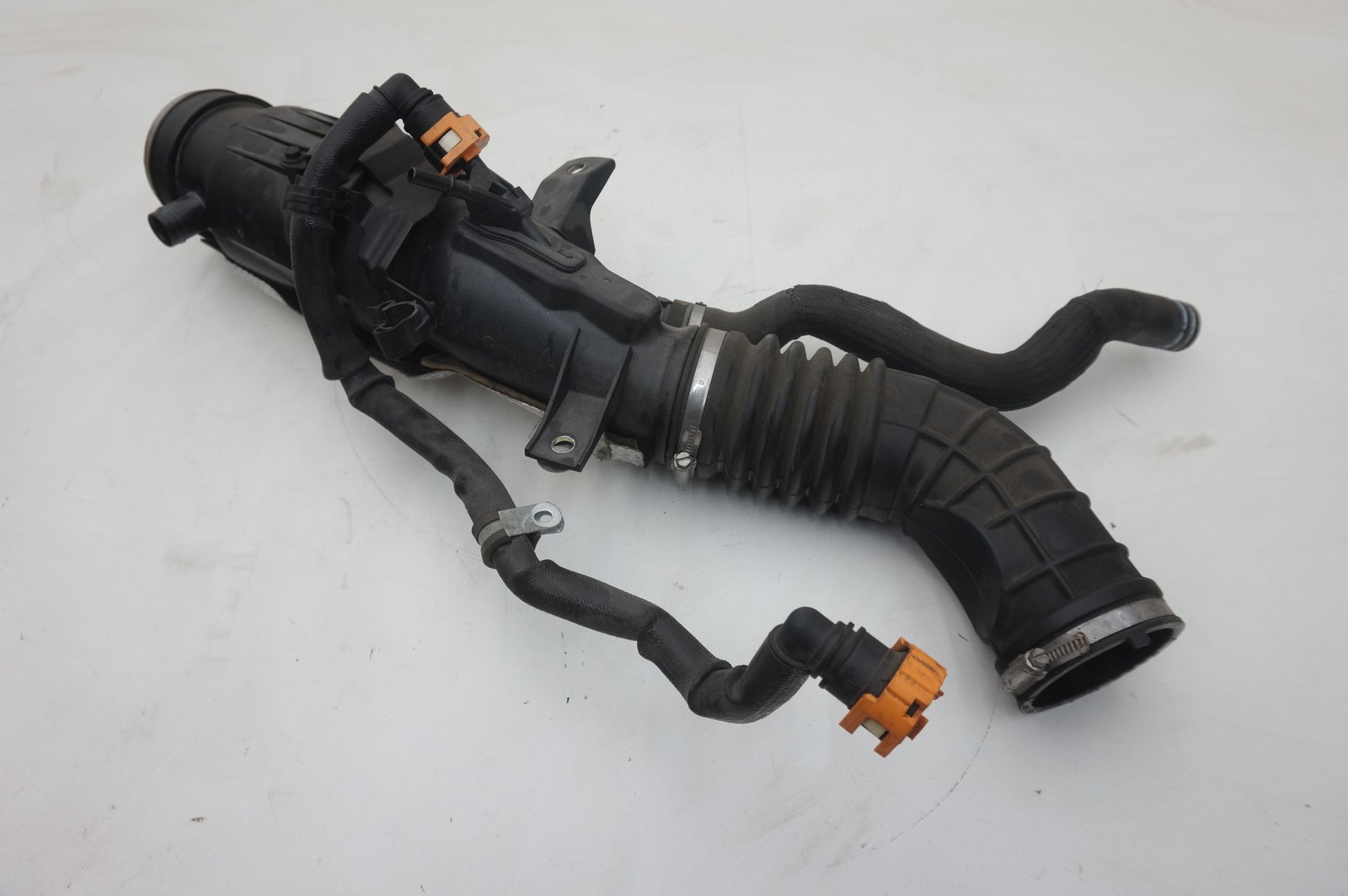 Left Side Air Filter Box To Turbo Hose OEM 320386 115776 Ferrari 488 Spider 2017