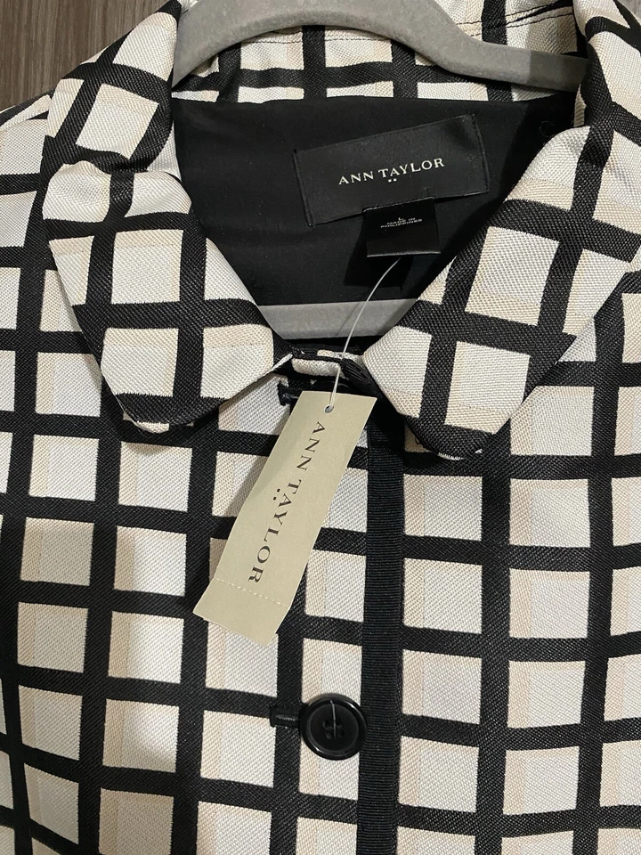 Ann Taylor Lightweight Coat Womens L / Black/Gray Button Front Fully Lined - Image 4 of 4