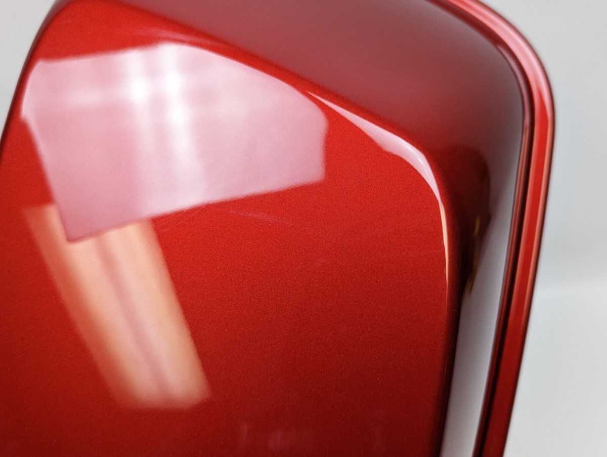 red1121様 2014-2023 Harley-Davidson OEM Touring Right Saddlebag Lid