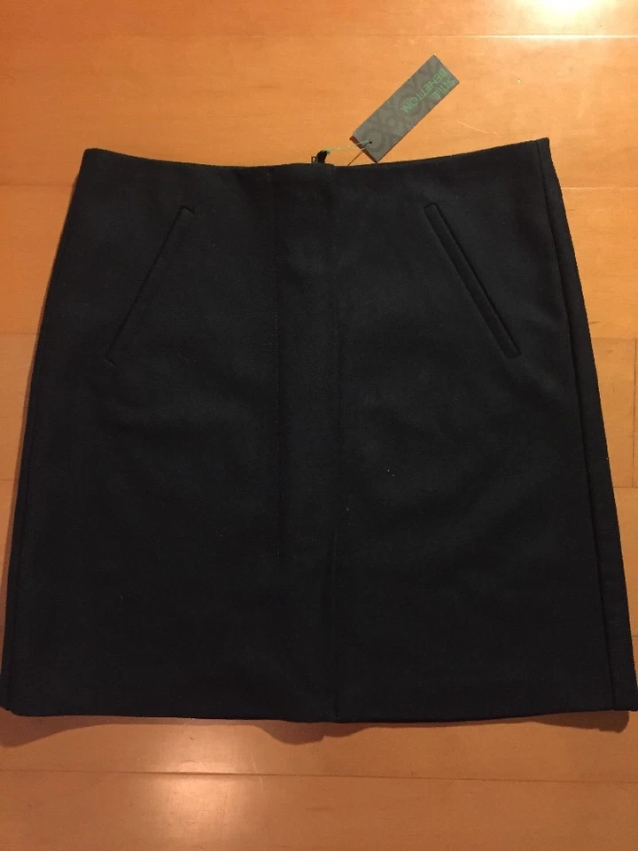 Minifalda forrada recta 100 % lana talla 6 (40) UNITED COLORS OF BENETTON NUEVA CON ETIQUETAS