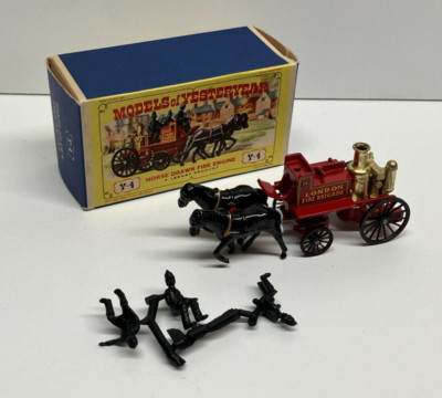 vintage Models of Yesteryear Y-4 HORSE DRAWN FIRE ENGINE in Original Box ~ MINTY