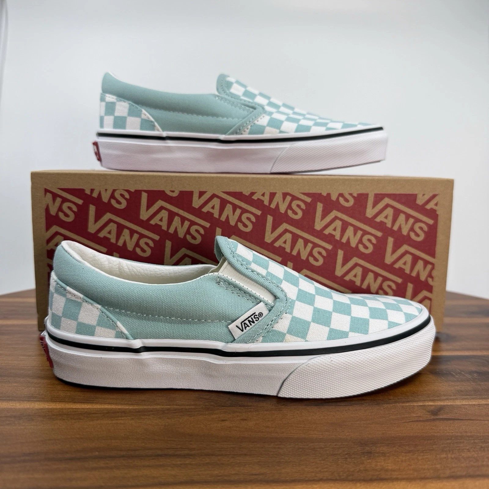 Scarpe Vans bambini classiche slip on scacchiera giovanile taglia 1 blu e bianche NUOVE