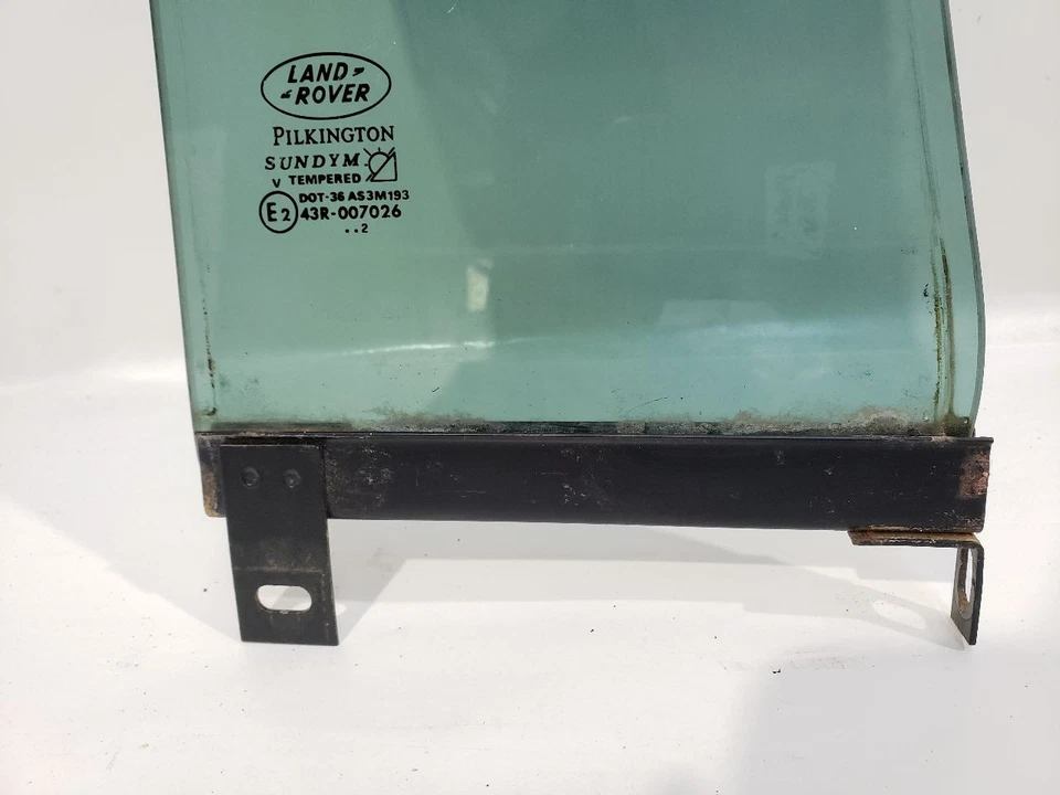 Vidrio de ventilación de puerta trasera izquierda OEM 2000 2001 2002 2003 2004 Land Rover Discovery Foto 4 de 4