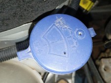 wischwasserbehälter PEUGEOT 208 I CA CC 1.2 VTI 82 recrp2636229