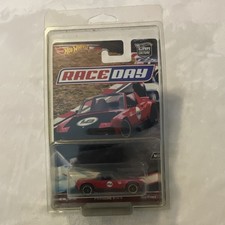 Hot Wheels Car Culture Race Day Porsche 914-6 Diecast Real Riders Red Black