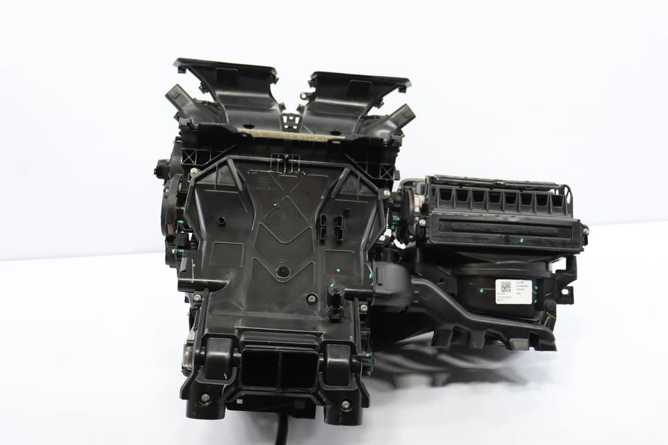 2018 - 2024 GMC TERRAIN HVAC A/C CLIMATE HEATER BLOWER HOUSING BOX OEM 84674480 - Image 4 of 4