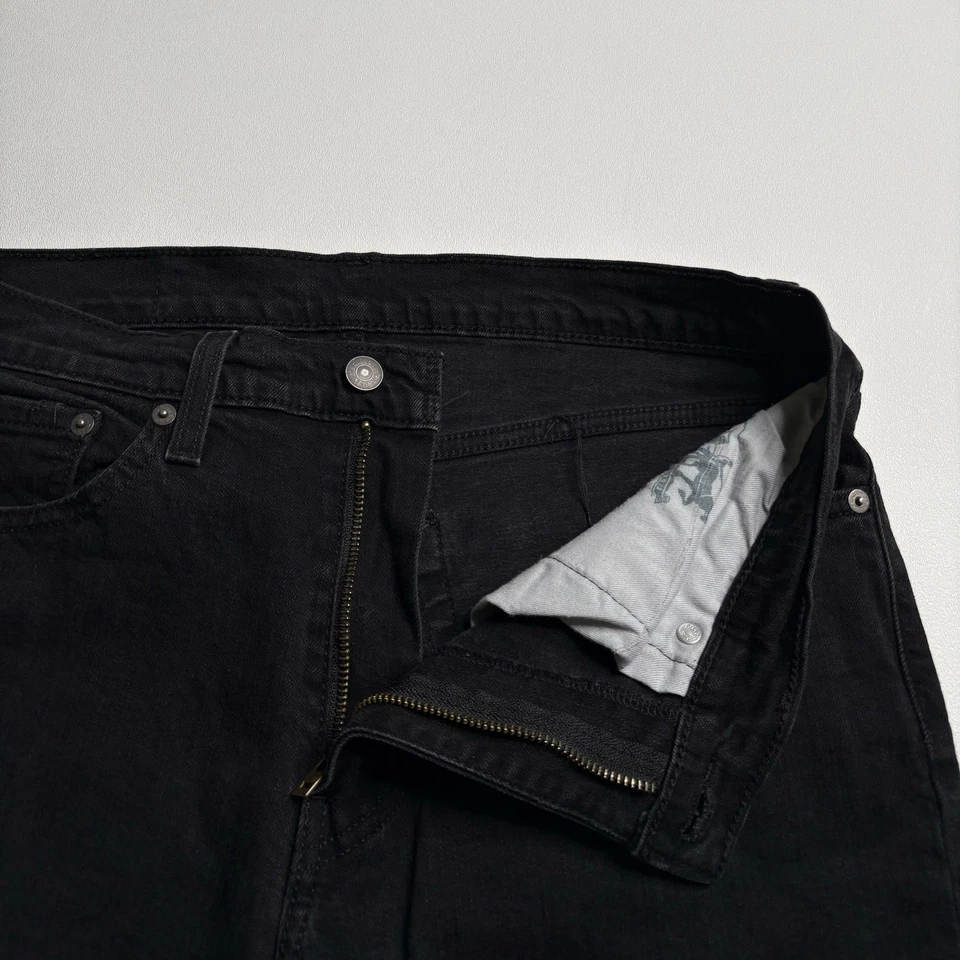 Levi's 511 Slim Fit Mid Rise Red Tab Black Denim Classic Jeans Men's 34 x 32 - Image 3 of 4