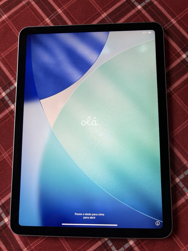 Apple iPad Air (4th generation) · 64GB · Cellular, photo 1 of 5