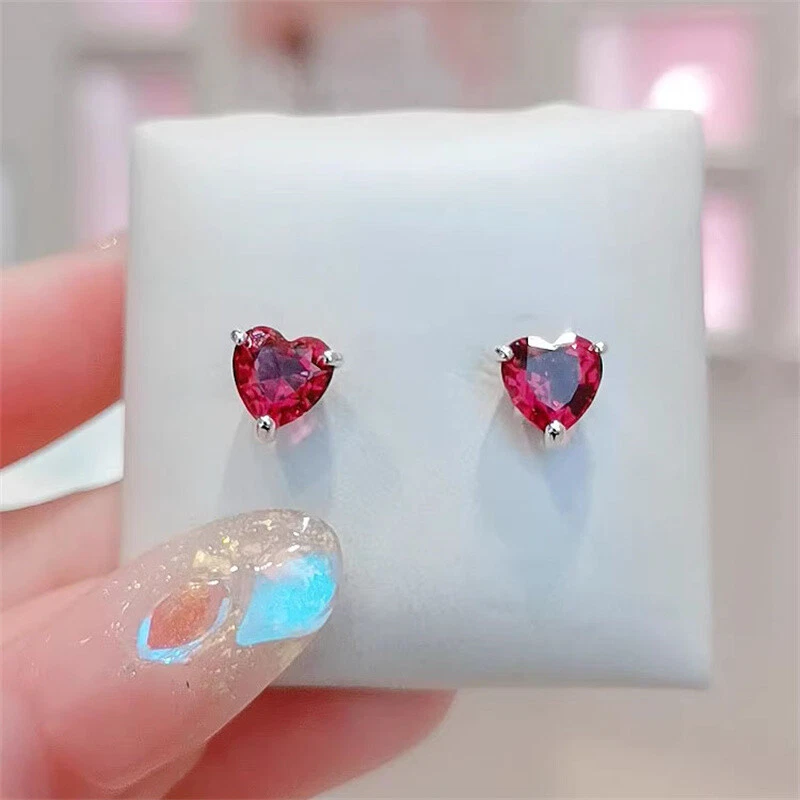 Nuevos Pendientes Plata de Ley 925 Circón Rojo en Forma de Corazón Foto 3 de 4