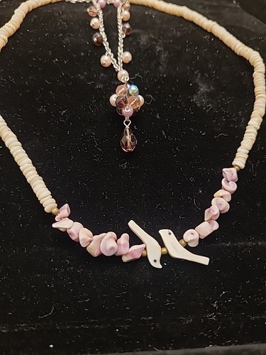 Vintage 2mm Smooth Shell 16" W/ Birds, Cookie Lee Pastel Chrystal 16" - Picture 5 of 8