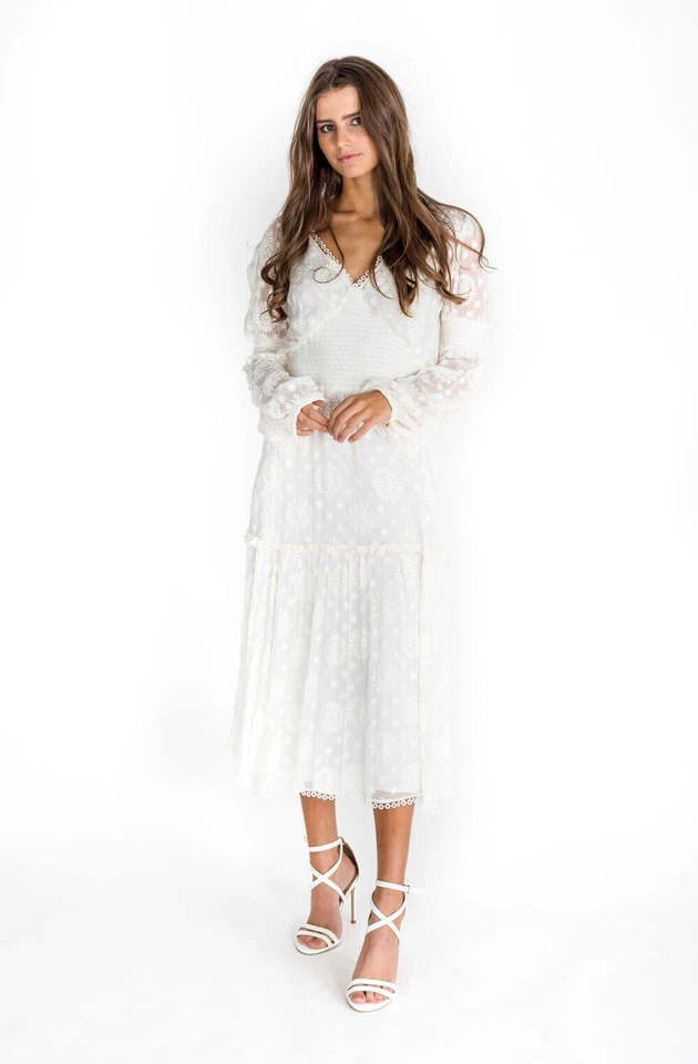 LOVER Diente de León Midi Blanco Usado en Excelente Condición Talla 14 Usado en Excelente Condición Raro PVP $595 Foto 2 de 4