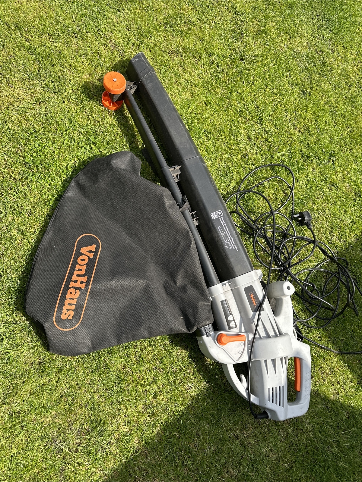 VonHaus 3000W Electric Garden Leaf Vacuum / Blower eBay