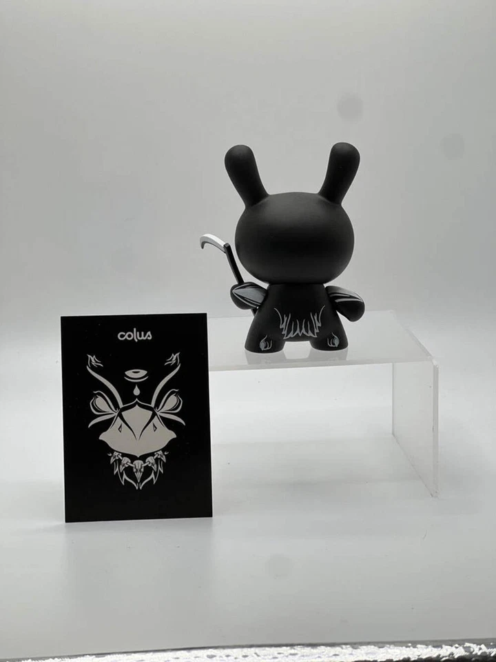 Kidrobot Art of War Dunny Series - Harvester by Colus (3/40) - Image 2 of 2