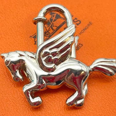 HERMES Cadena Padlock Pegasus 1993 Lock Bag Charm Pendant Silver 13.0g