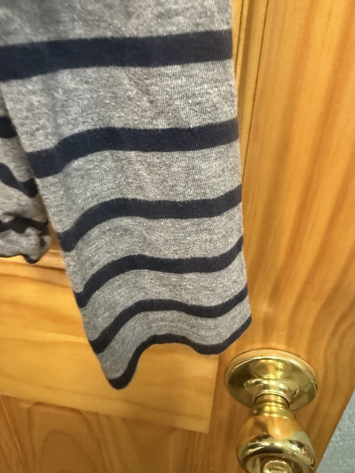 Old Navy size S basic striped blouse - image 3
