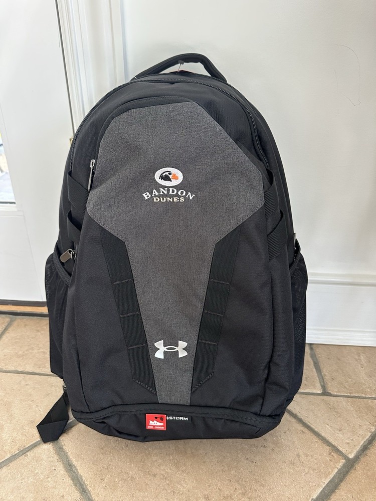 Under Armour 29L Bandon Dunes Backpack in Black and Grey