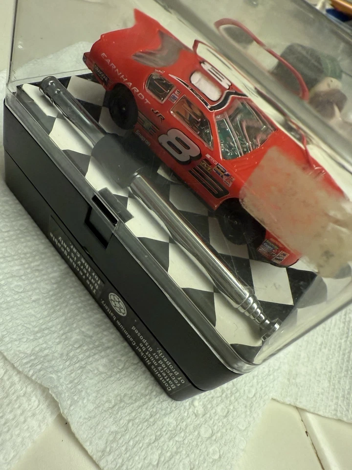NASCAR VTG Dale Earnhardt #8 RC 1/64 литой автомобиль коллекционный ограниченный выпуск - Изображение 2 из 4