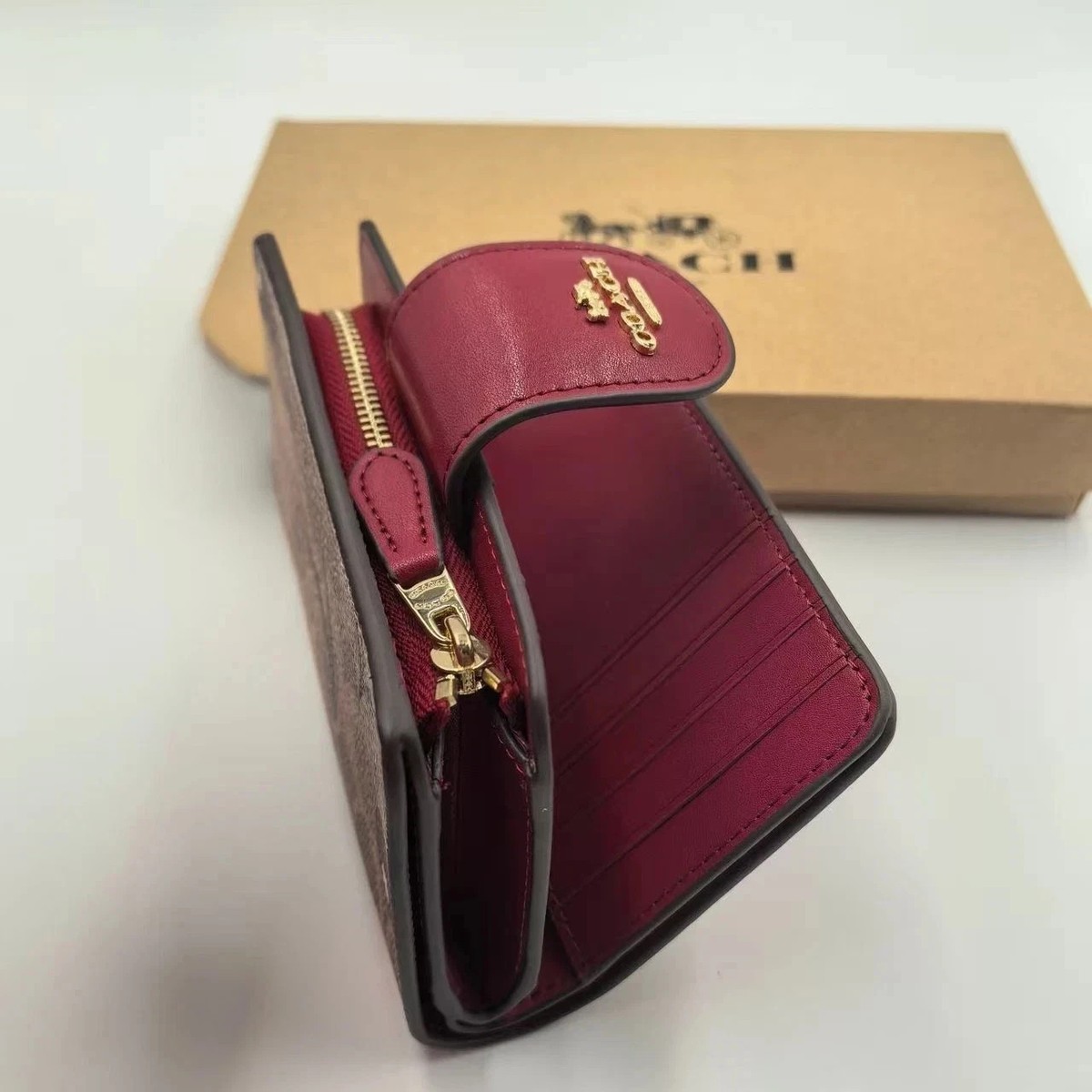 Coach Med Corner Zip Wallet Clutch CZ342 Brown Signature Canvas