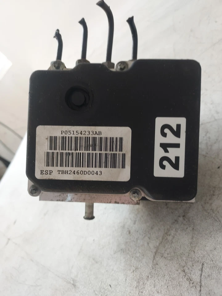 Jeep Liberty 2011-2012 ABS módulo de freno antibloqueo con bomba 05154233AB fabricante original Foto 2 de 4