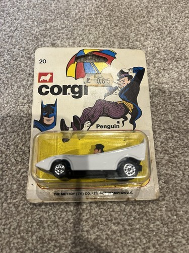 Corgi Penguin Jnr 20
