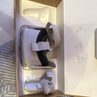 FOR PARTS OR REPAIR Meta Oculus Quest 2 64GB Virtual Reality VR Headset BROKEN