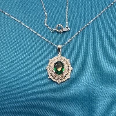 Halskette 2,05 Karat im Labor gezüchteter Smaragd & Diamant Sterlingsilber 3430 $ Bewertung