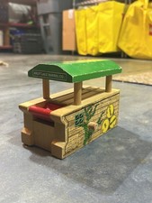 ARLESDALE BARREL CO. BARREL LOADER Thomas Train Wooden Railway no Barrels