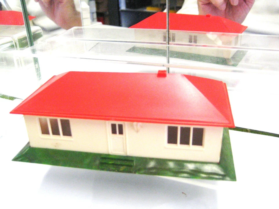 WIKING - ALTES LANDHAUS OHNE EINRICHTUNG