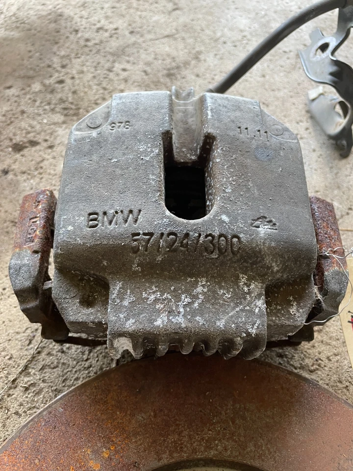 BMW 325i 325xi 328i E90 2006 serie 3 pinza de freno delantera derecha fabricante original 57/24/300 Foto 3 de 4