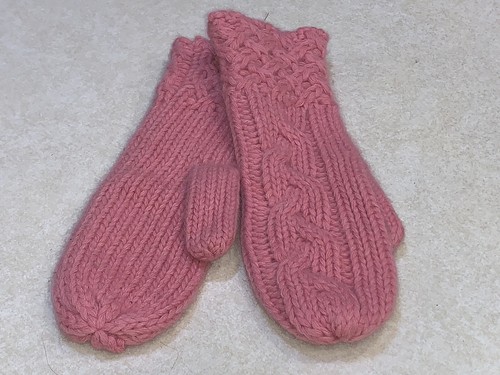 PORTOLANO WOMEN’S KNIT MITTENS PINK WOMEN'S ONE SIZE WOOL ANGORA NWT - Picture 4 of 6