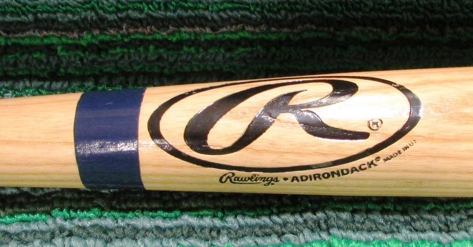 Rawlings Adirondack Big Stick 242 J 30 polegadas St Jude segundo campo anual dos sonhos - Imagem 2 de 4