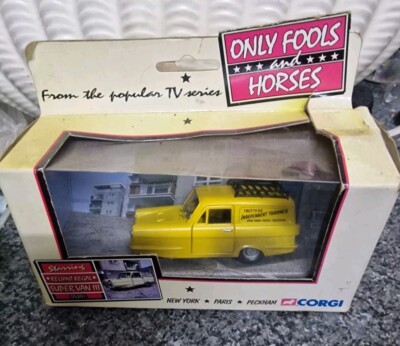 CORGI 05201 1:36 SCALE RELIANT REGAL SUPER VAN BOX FADED NEVER USED