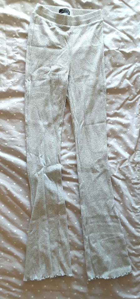 Pantalon femme BERSHKA évasé gris taille 36 - Photo 1/1
