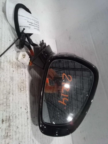 Used Right Door Mirror fits: 2018 Kia Stinger black chrome w/o camera w/blind sp