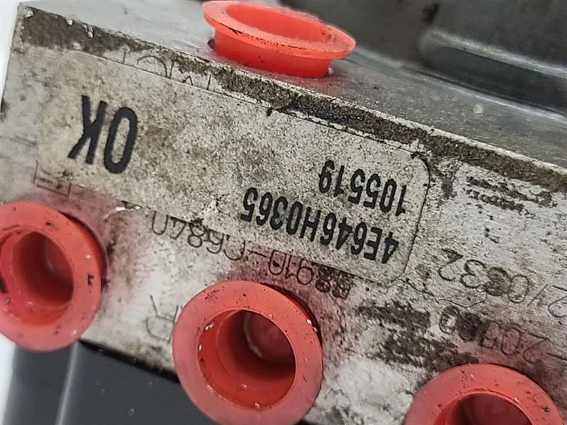 Atuador de peça de freio antibloqueio KIA SORENTO 2016-2018 e conjunto de bomba 58910C6840 - Imagem 3 de 4