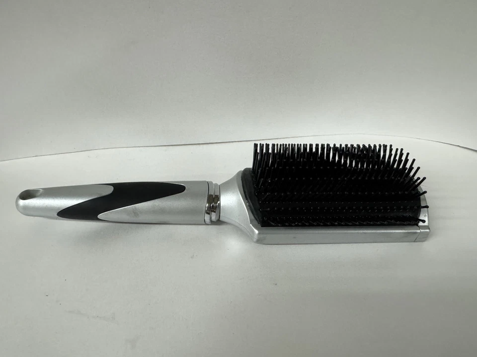Cushion Brush large hard rubber , silver & Black - Image 2 of 4