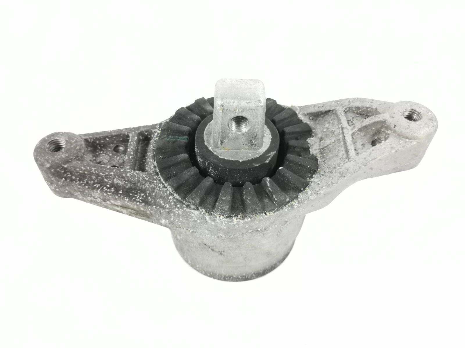 Maserati Ghibli S AWD 3.0L Auto 2014 Right Side Engine Mount Bracket 6700036280