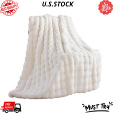 Faux Fur Throw Blanket in Cream White