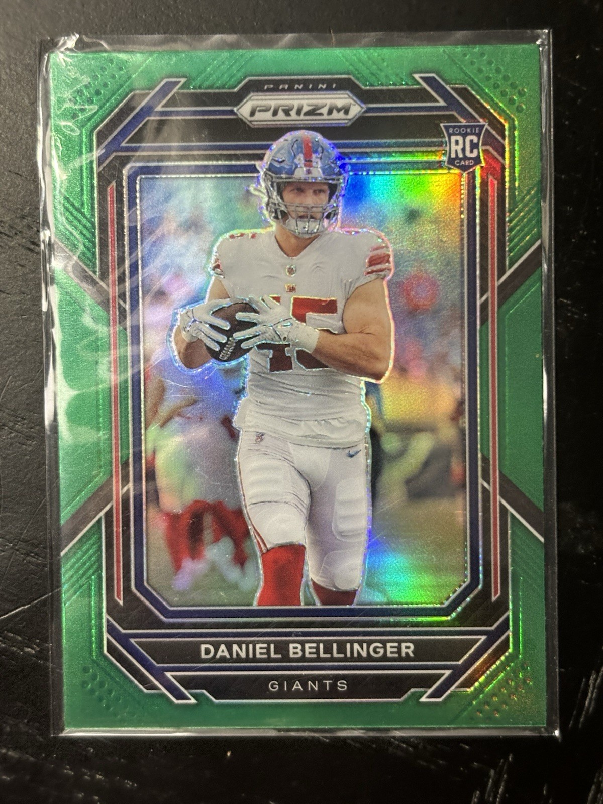 2022 Panini Prizm - Rookies Daniel Bellinger #364 Green Prizm (RC)