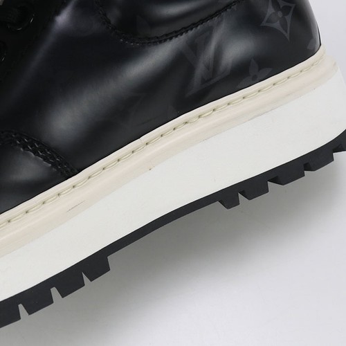 LOUIS VUITTON BM0231 Aves line sneakers leather black mens - Picture 9 of 9