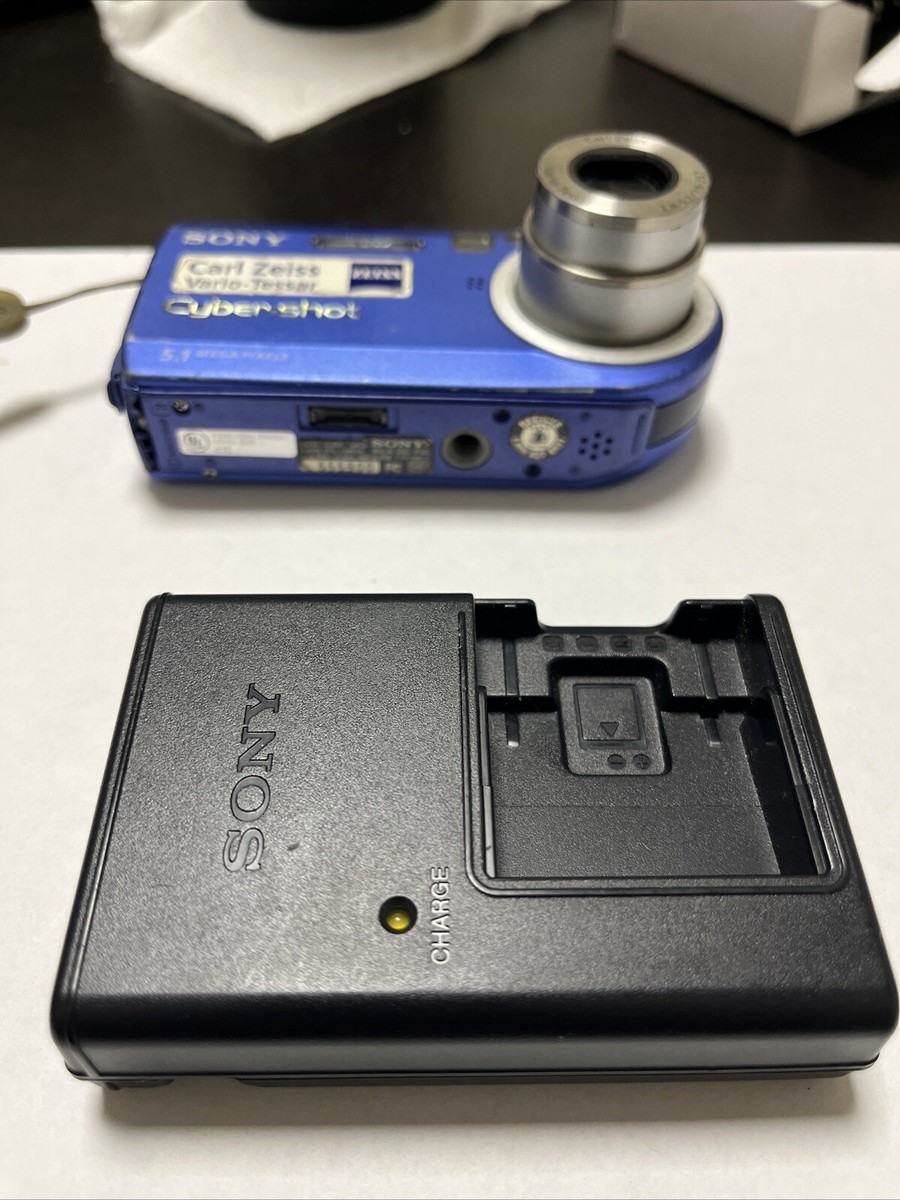 Sony Cyber-shot DSC-P100 5.1MP 3x Optical Zoom CCD Digital Camera