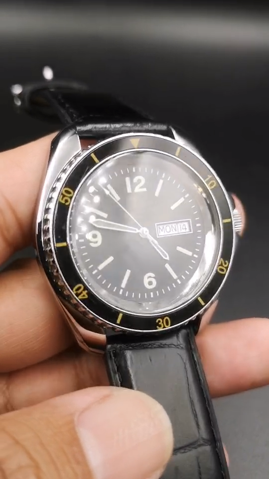 Vintage and Rare ZENO W.W.W Men' s quartz watch. Military style