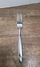 Oneida Rissotto Stainless 18/10 Frost Handle 7 1/8" Dinner Fork