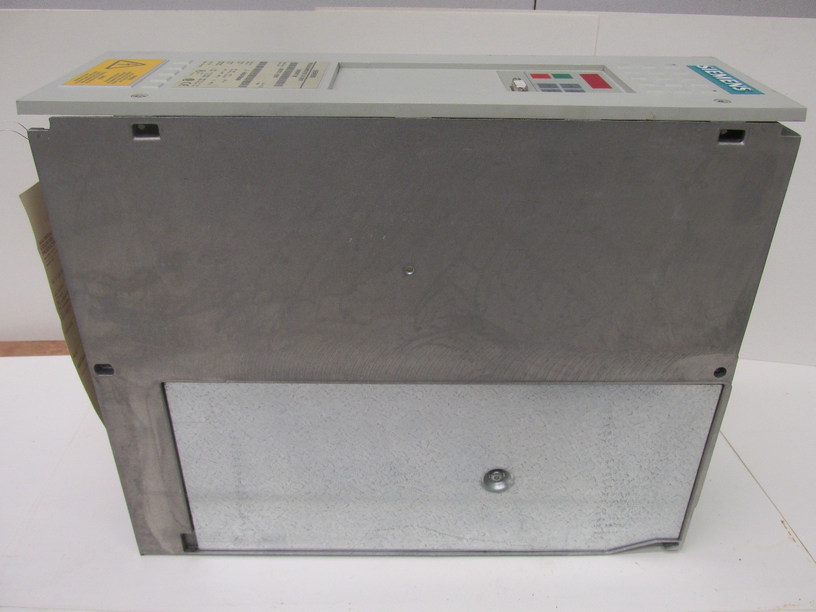 Siemens Frequenzumrichter/AC Drive Simovert MC 1P6SE7021-3EB51 41832EV