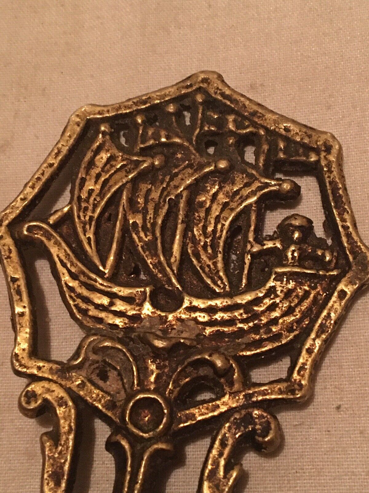 Picture 4 of 10